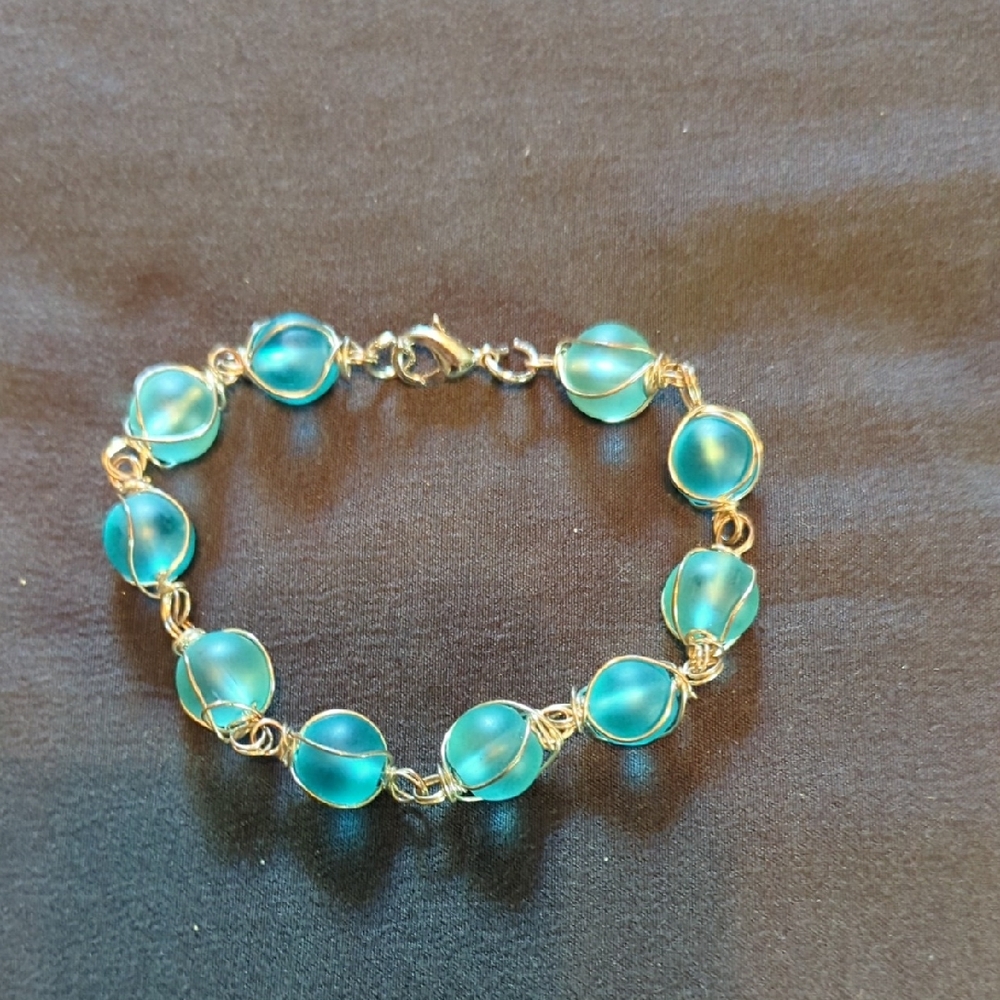 Beautiful Blue Sea Glass Bracelet,Silver
